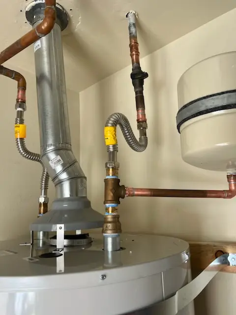 Water heater installation and plumbing repair in Chateau Ridge